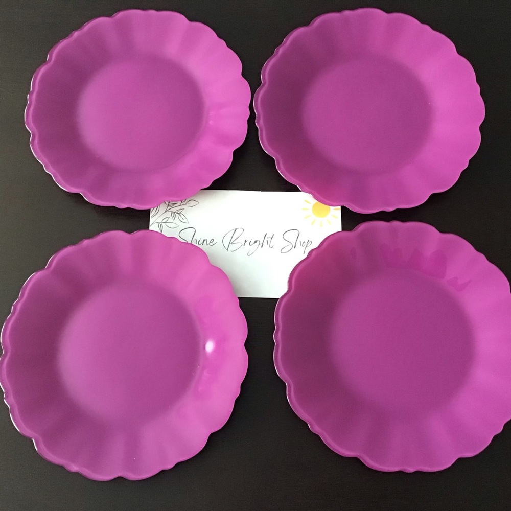 Anthropologie Glass Plates Set of Four NIB NWT Pink - Picture 3 of 7